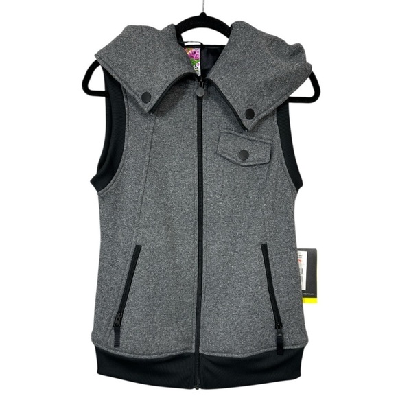 Burton Jackets & Blazers - Burton dry ride Starr vest size small NWT